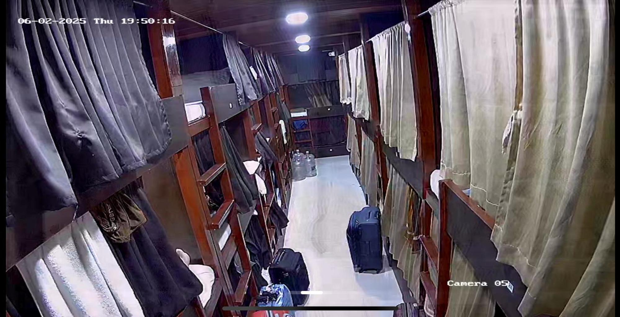 Asra Dormitory For Male And Female มุมไบ ภายนอก รูปภาพ